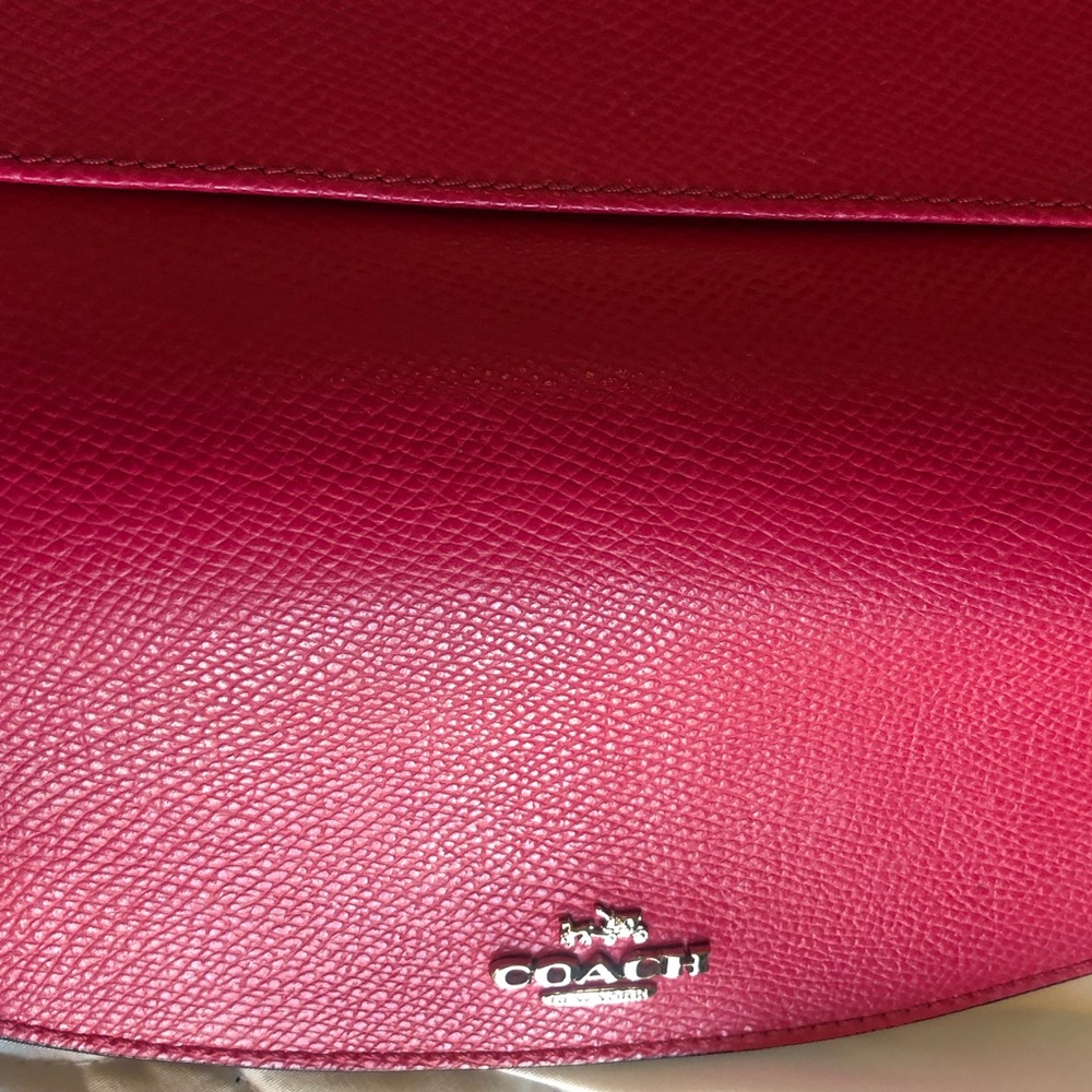 Coach wallet  fushia pink  flower print inside